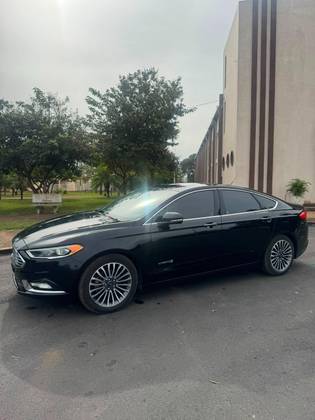 FORD FUSION 2.0 TITANIUM 16V HÍBRIDO 4P AUTOMÁTICO FORD FUSION 2.0 TITANIUM 16V HÍBRIDO 4P AUTOMÁTICO